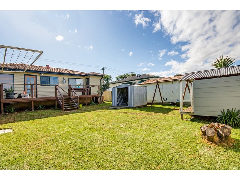 69 Lawson Ave, Woodberry NSW 2322