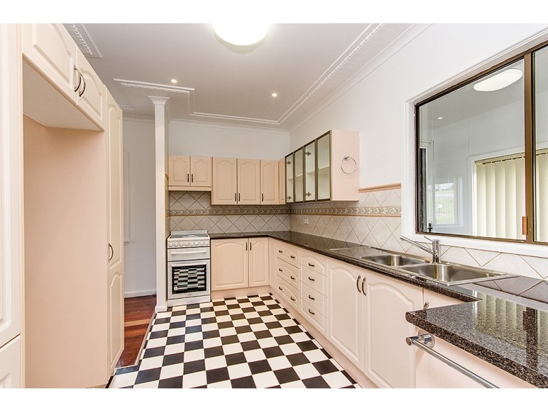 28 Thompson Street, East Maitland NSW 2323