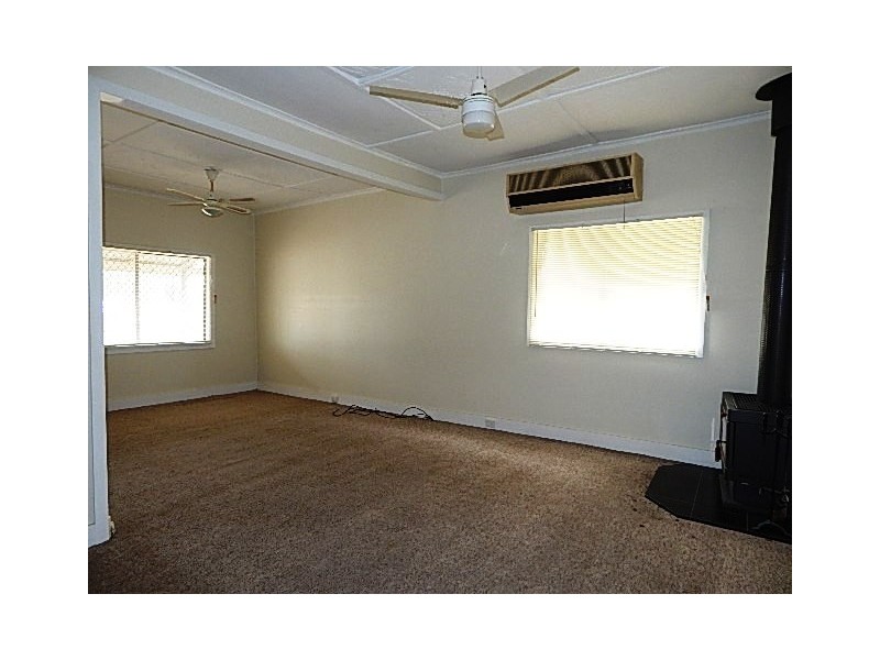 39 Cessnock Road, Weston NSW 2326