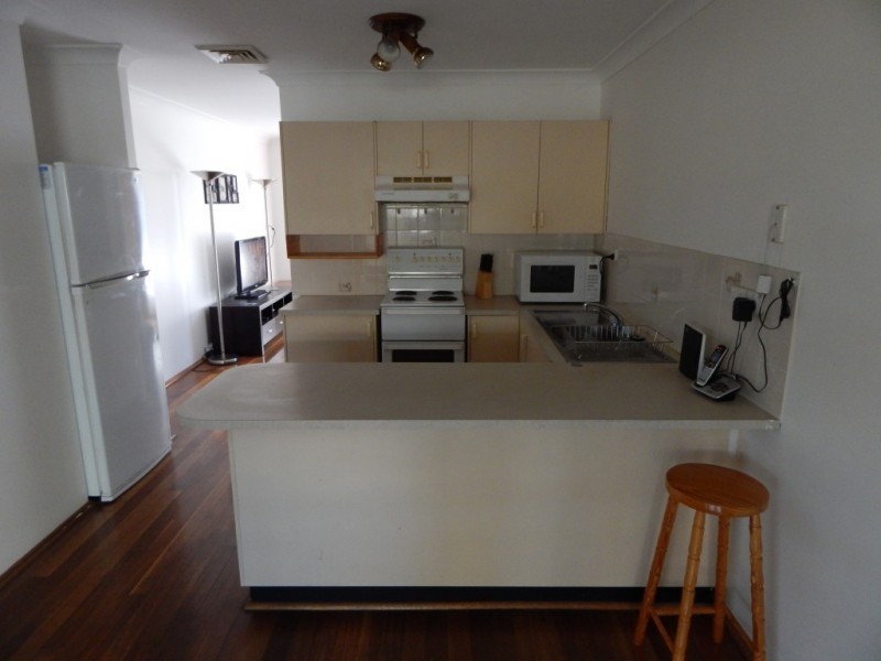 1/90a Anderson Drive, Tarro NSW 2322