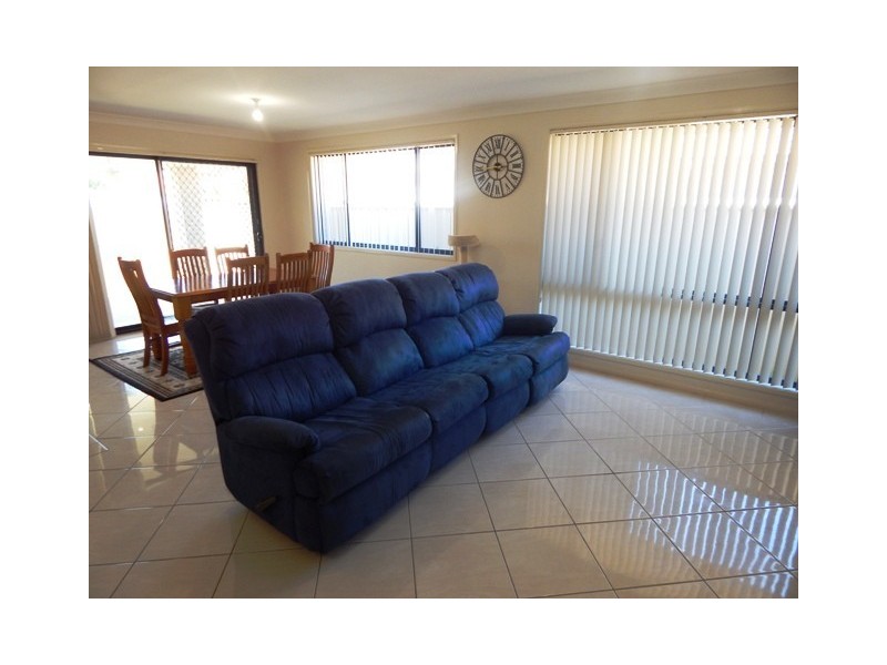 16a Glover Crescent, Metford NSW 2323