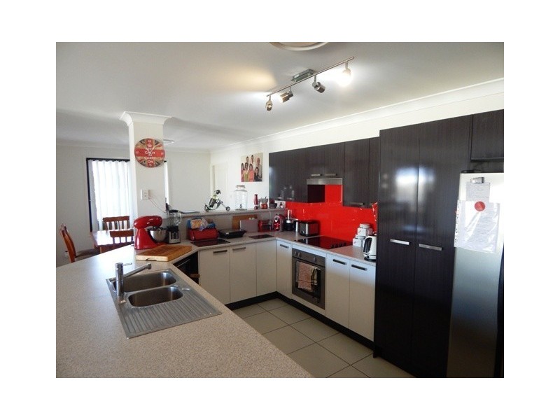 30 Kelly Circle, Rutherford NSW 2320