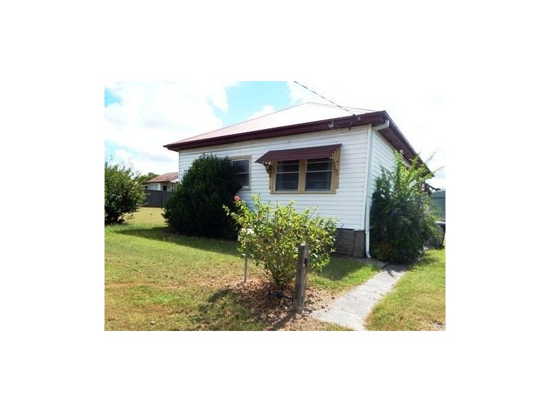 39 Karuah Street, Thornton NSW 2322