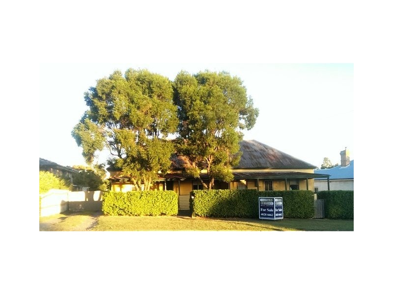 16-18 King St, East Maitland NSW 2323