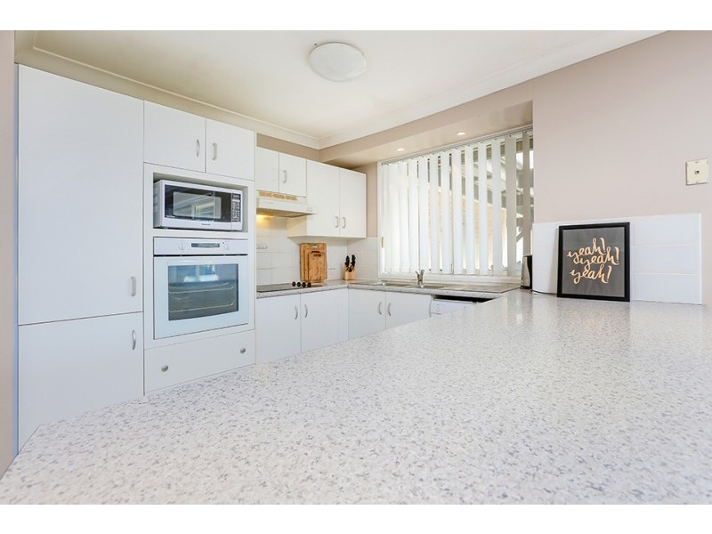 24 Holford Cres, Thornton NSW 2322