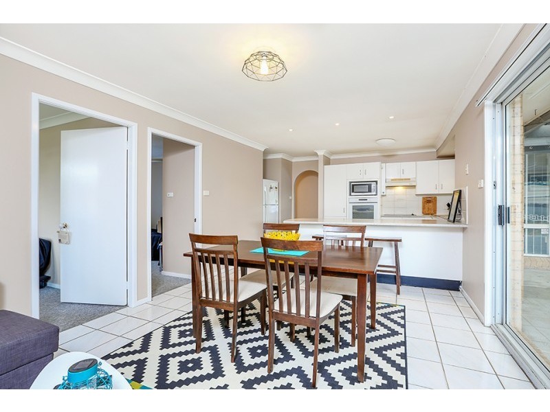 24 Holford Cres, Thornton NSW 2322