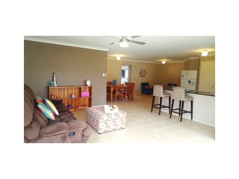17 Willow Close, Thornton NSW 2322