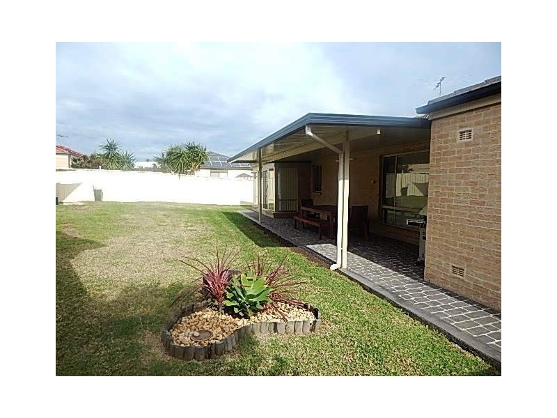 17 Willow Close, Thornton NSW 2322