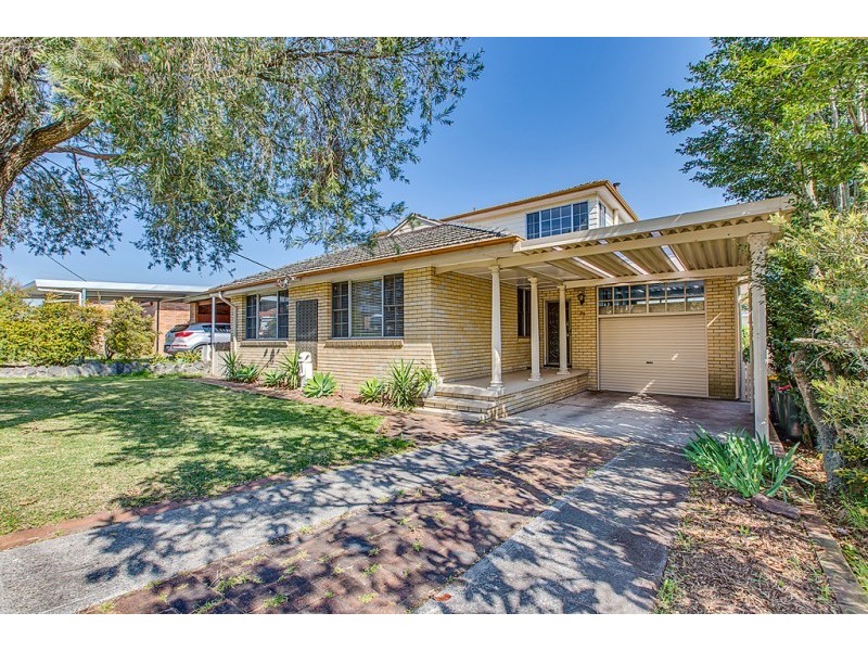 28 Pasadena Cres, Beresfield NSW 2322