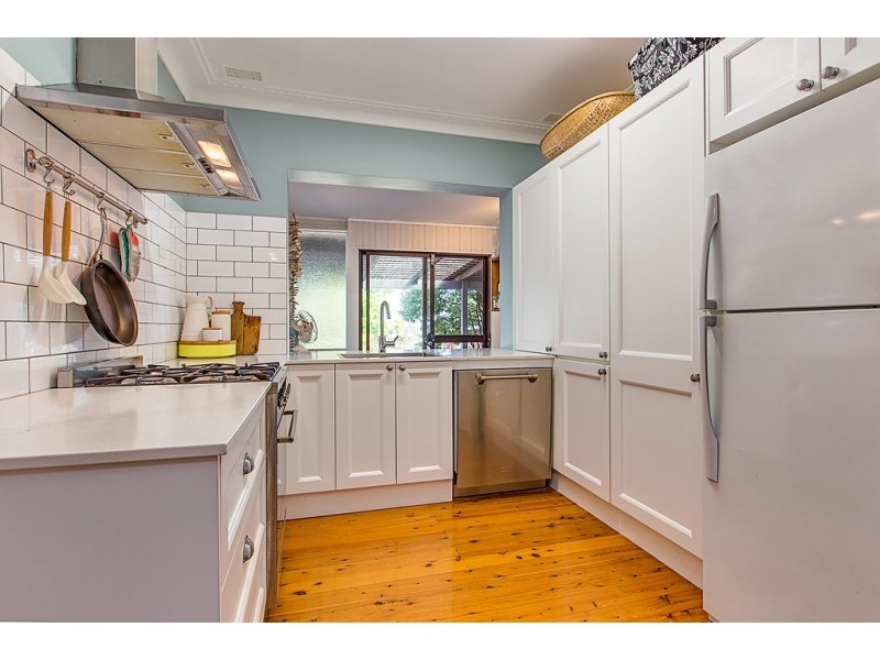 28 Pasadena Cres, Beresfield NSW 2322