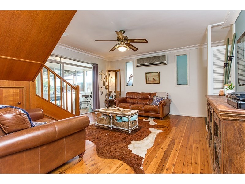 28 Pasadena Cres, Beresfield NSW 2322