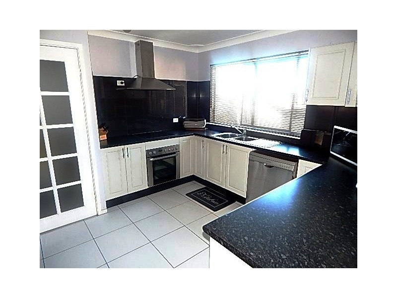 19 Lawson Ave, Woodberry NSW 2322