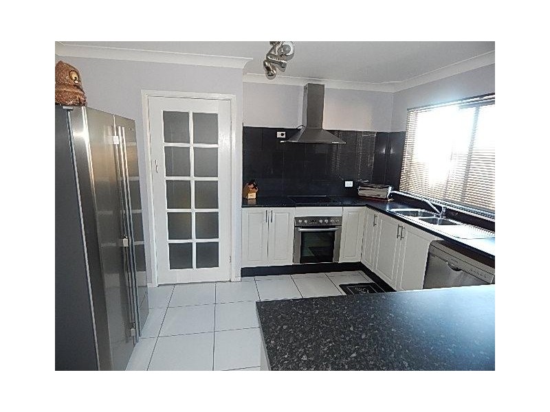 19 Lawson Ave, Woodberry NSW 2322