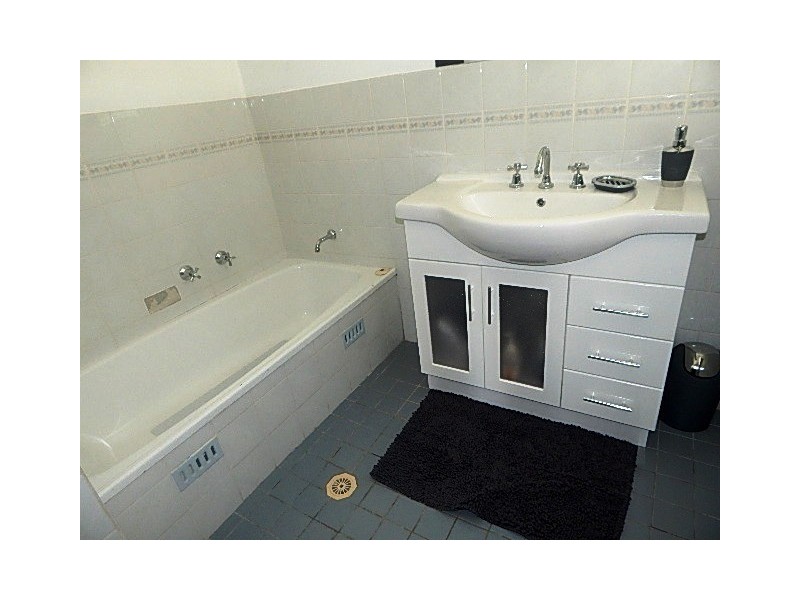 19 Lawson Ave, Woodberry NSW 2322