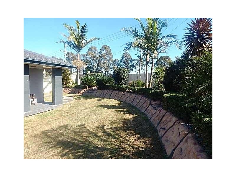 19 Lawson Ave, Woodberry NSW 2322