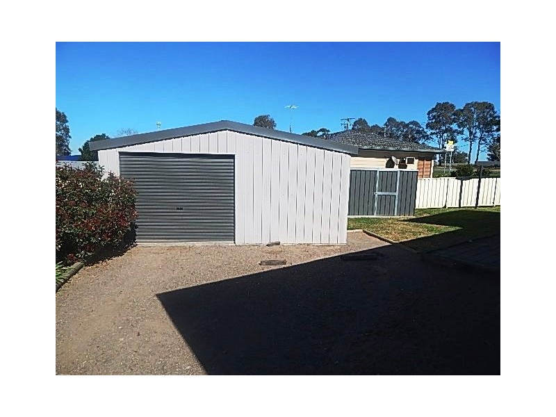 19 Lawson Ave, Woodberry NSW 2322