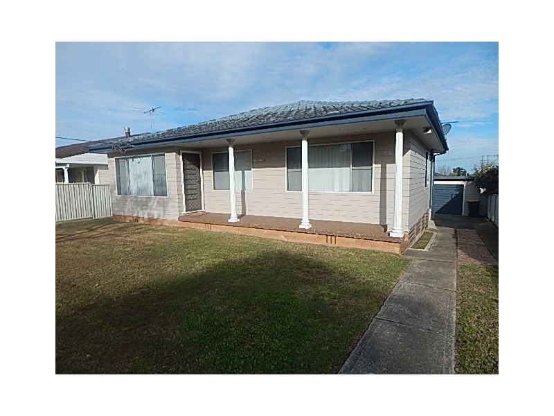 85 Lawson Ave, Woodberry NSW 2322