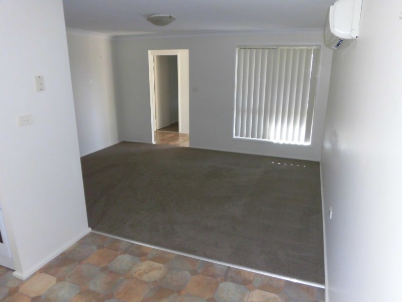 66 Waterbush Crescent, Woodberry NSW 2322