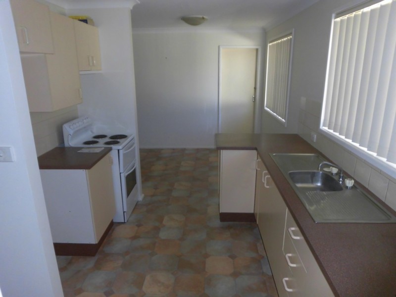 66 Waterbush Crescent, Woodberry NSW 2322