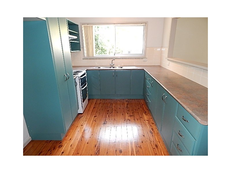 6 Anderson Drive, Tarro NSW 2322