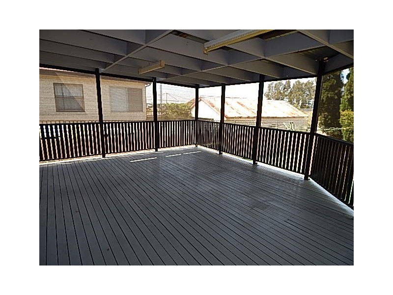 6 Anderson Drive, Tarro NSW 2322