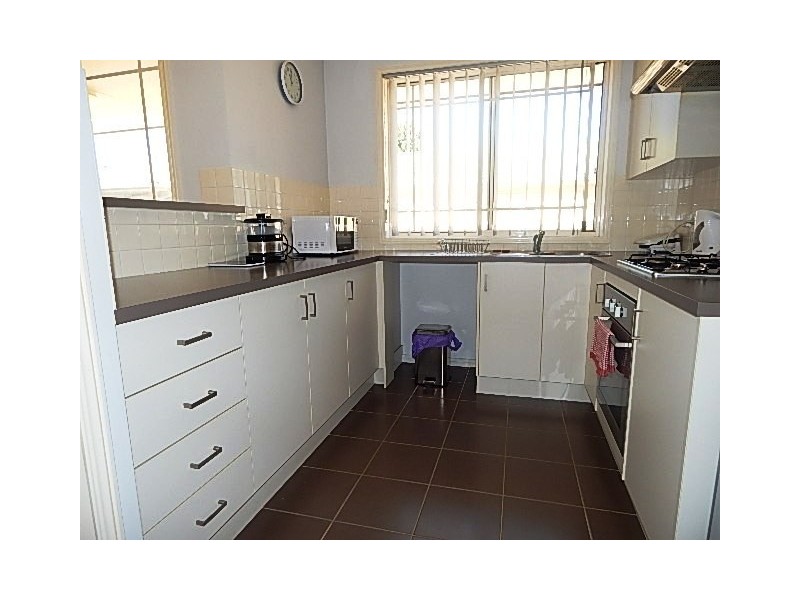 2/56 Lawson Avenue, Beresfield NSW 2322