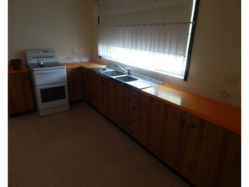 8 Dower Street, Thornton NSW 2322