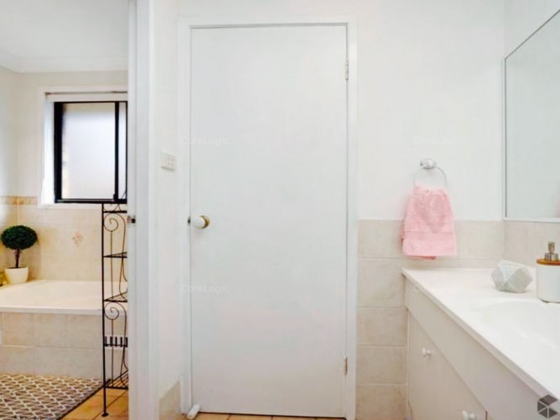 81 Denton Park Drive, Rutherford NSW 2320