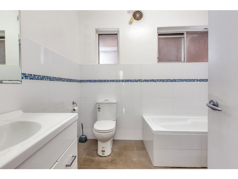 93 Kingstown Rd, Woodberry NSW 2322