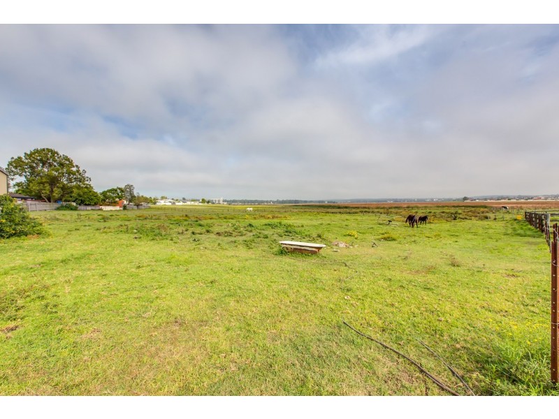 93 Kingstown Rd, Woodberry NSW 2322