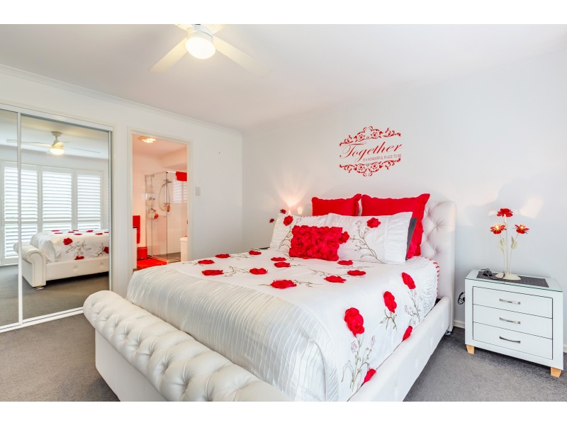 11 Peregrine Close, Aberglasslyn NSW 2320