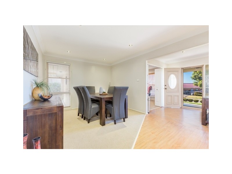 5 Carlisle Place, Morpeth NSW 2321