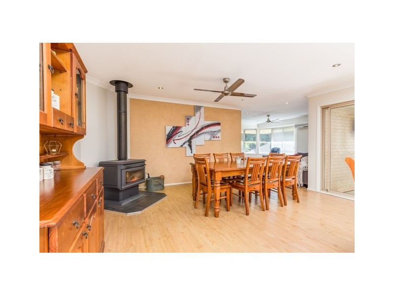 5 Carlisle Place, Morpeth NSW 2321