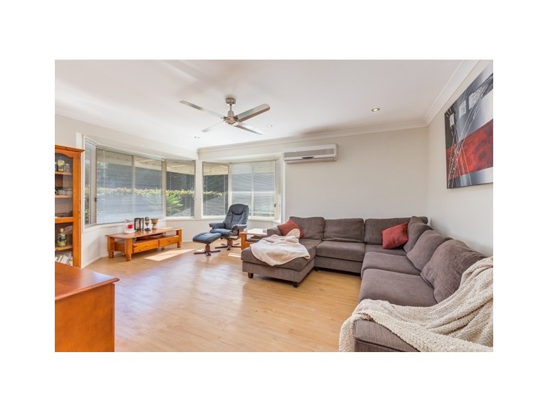 5 Carlisle Place, Morpeth NSW 2321