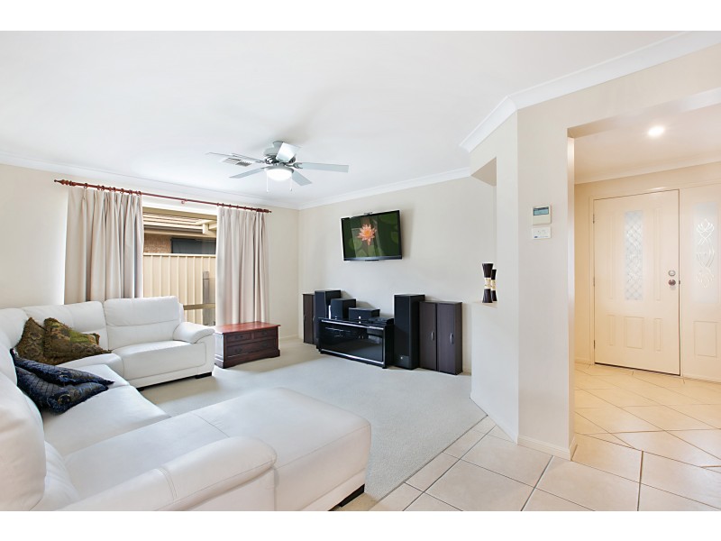 64 Streeton Drive, Metford NSW 2323