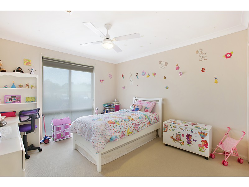 64 Streeton Drive, Metford NSW 2323