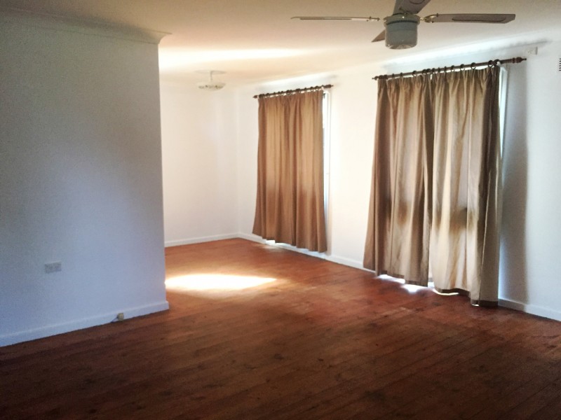 128 Lawson Avenue, Woodberry NSW 2322
