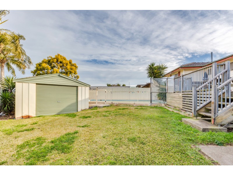 25 Kookaburra Parade, Woodberry NSW 2322