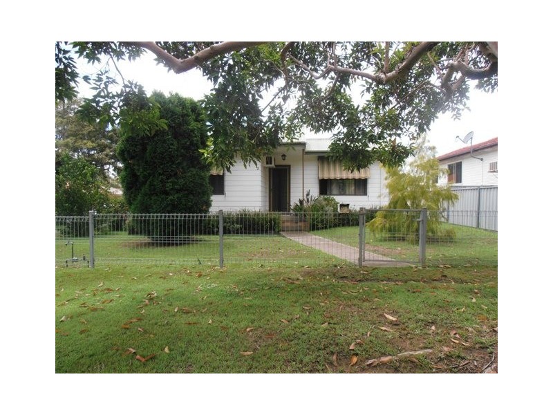 2 Emerson Street, Beresfield NSW 2322