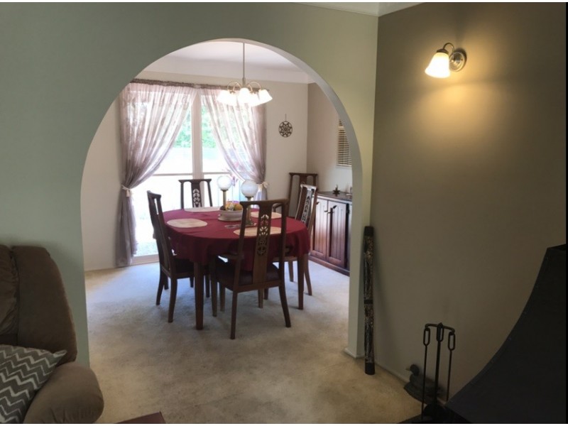10 Jacob Place, Tenambit NSW 2323