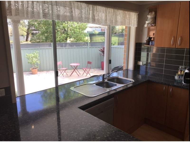 10 Jacob Place, Tenambit NSW 2323