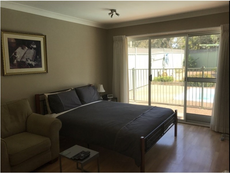 10 Jacob Place, Tenambit NSW 2323