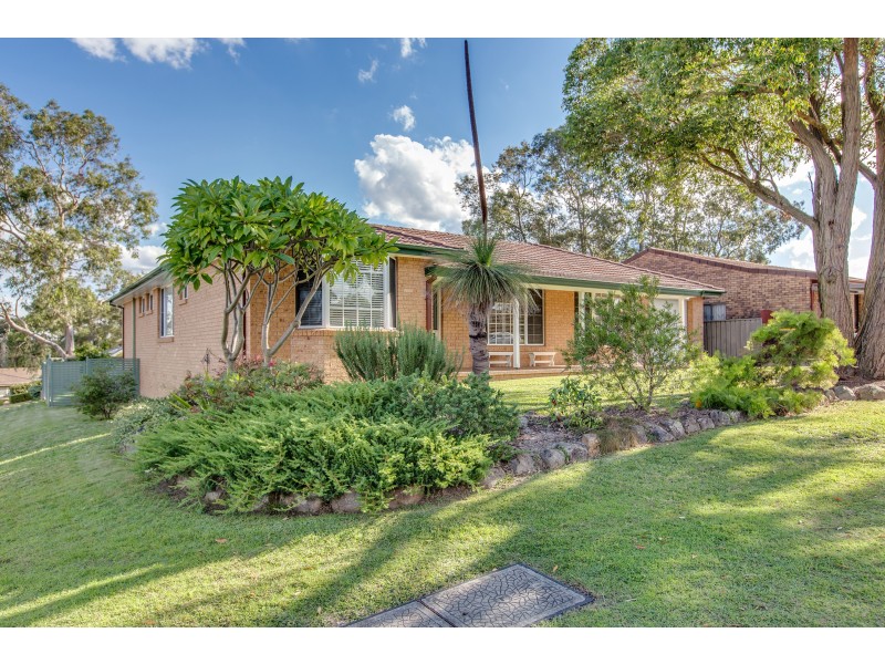 90 South Seas Drive, Ashtonfield NSW 2323