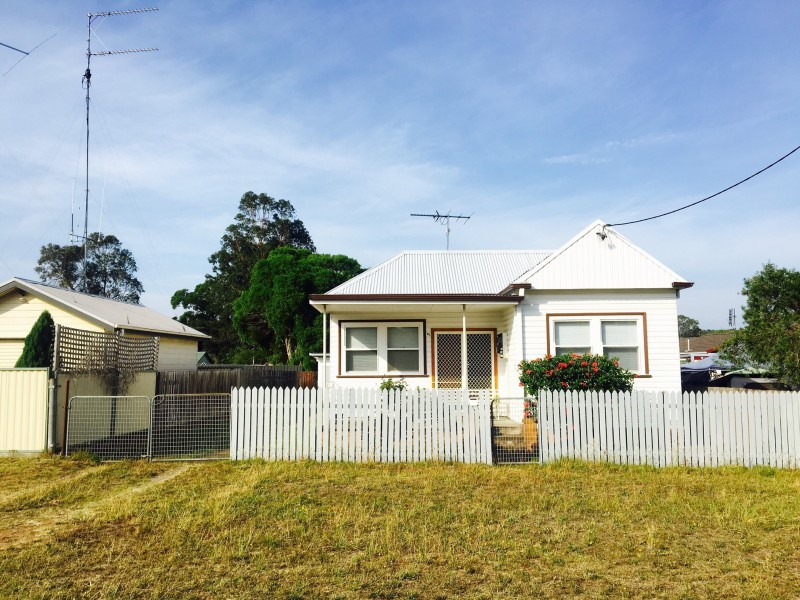 60 Anvil Street, Greta NSW 2334