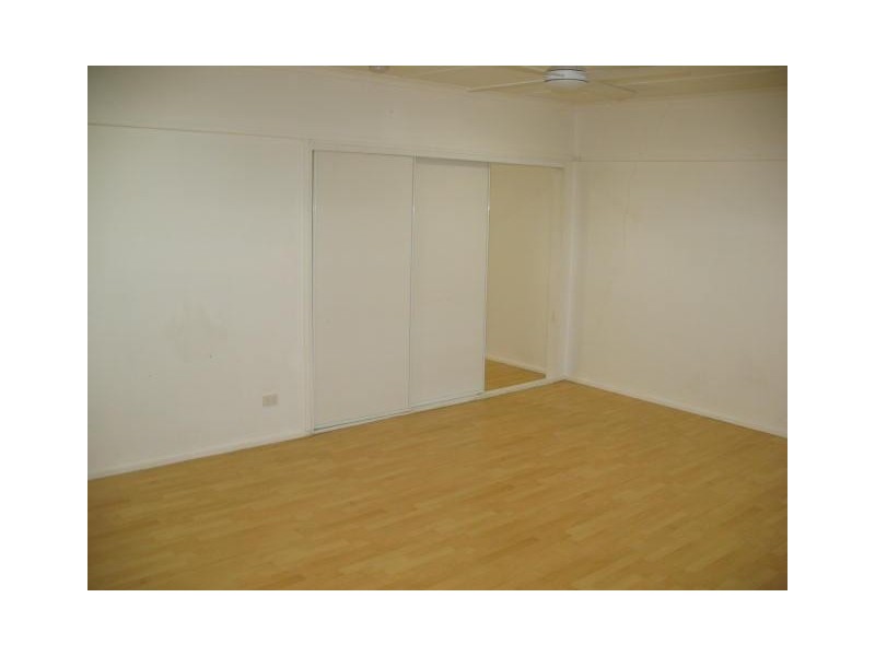 4/10 Lawson Avenue, Beresfield NSW 2322