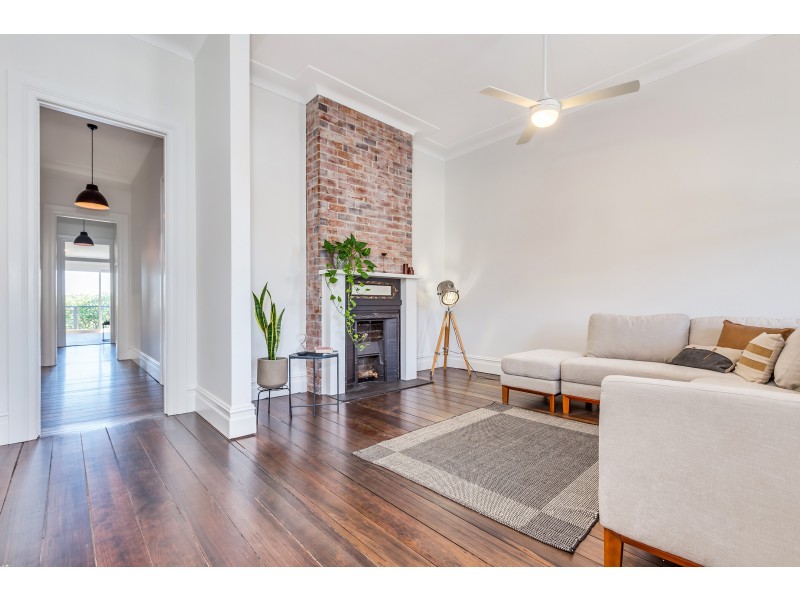 160 Denison Street, Hamilton NSW 2303