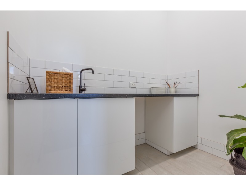 160 Denison Street, Hamilton NSW 2303