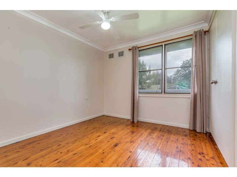 137 Kingstown Road, Woodberry NSW 2322
