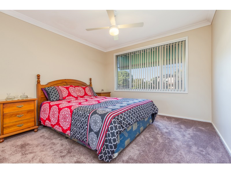 6 Thirlmere Parade, Tarro NSW 2322