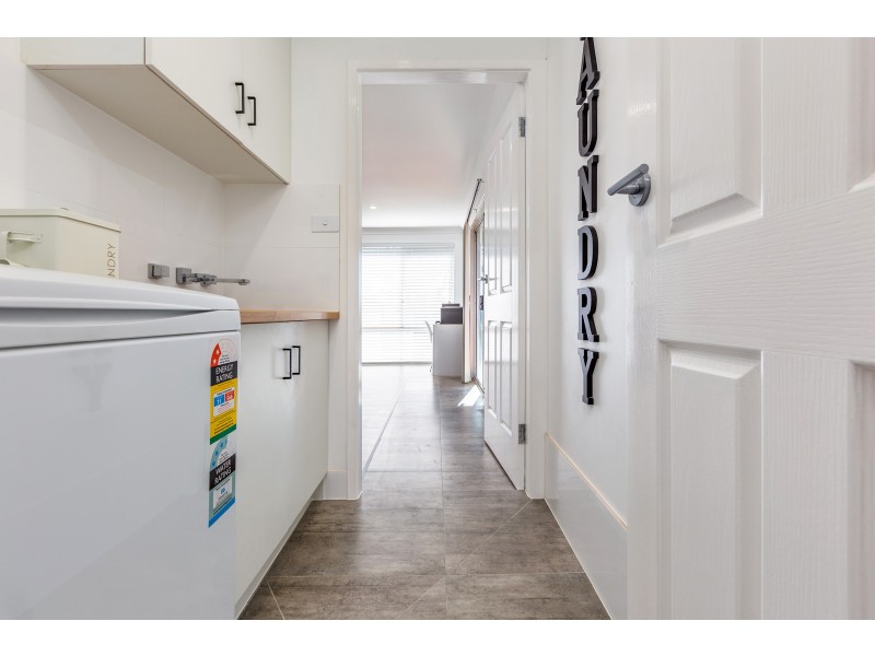 8 Chichester Avenue, Tarro NSW 2322